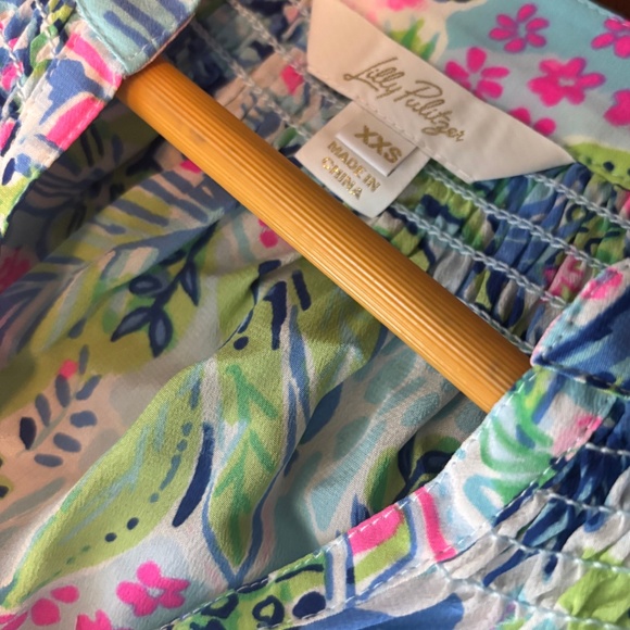 Lilly Pulitzer 100% Silk Floral Print Elsa Blouse Size XXS - Picture 3 of 5
